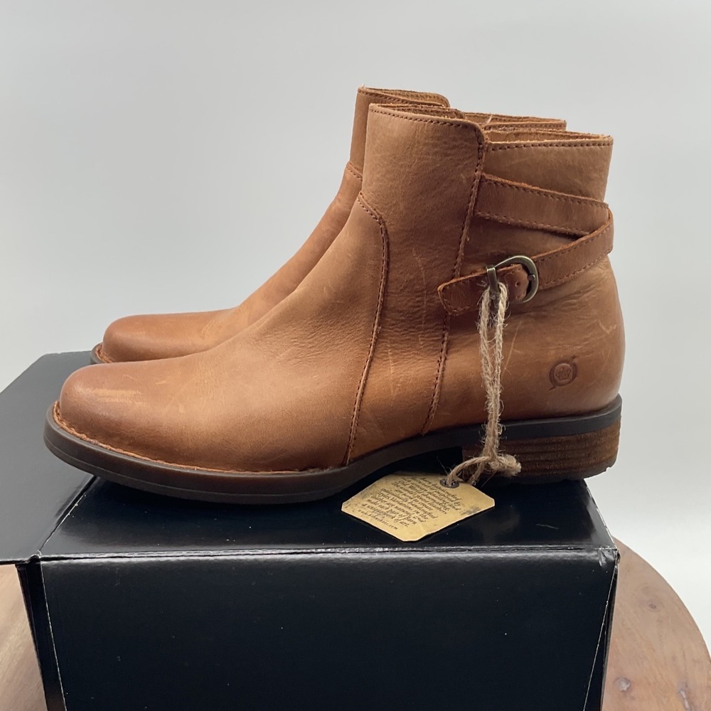 Born Womens Tan Leather Ankle Boots Buckle Strap Booties BR0076416 Size 8.5M